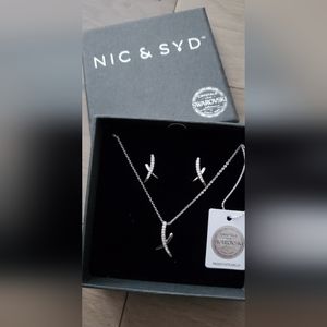 Nic & Syd Necklace and Earring Set